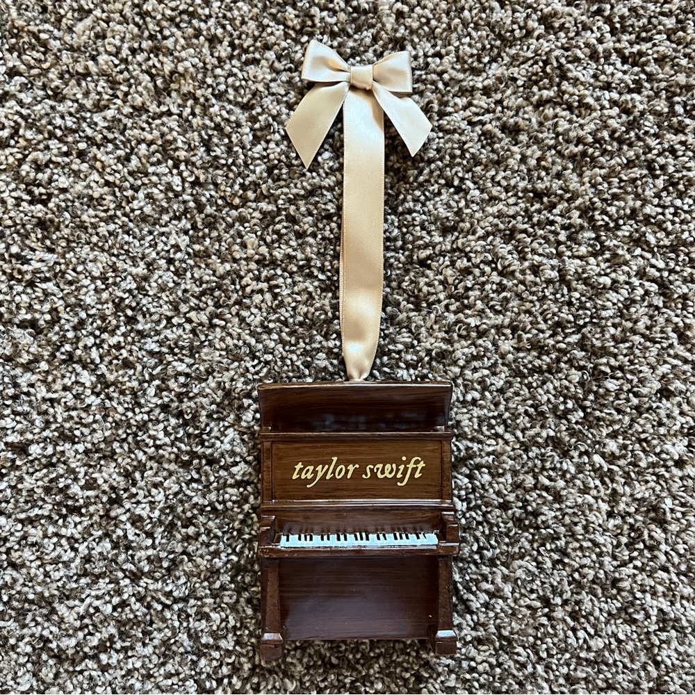 NEW Taylor Swift Folklore “Willow” Ornament